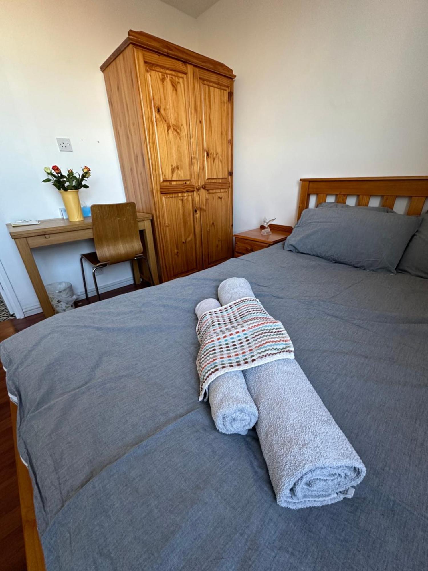 Elkington Point Bed & Breakfast London Bagian luar foto